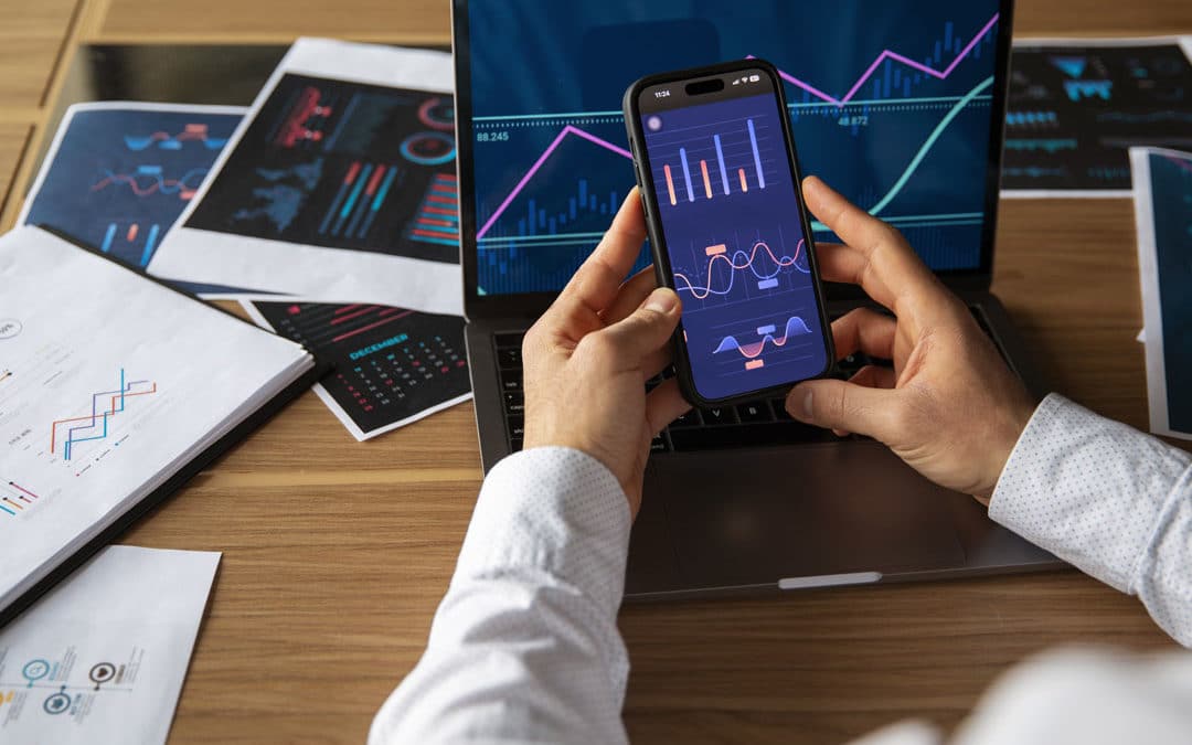 Apa saja fitur utama yang harus ada dalam aplikasi manajemen SDM?